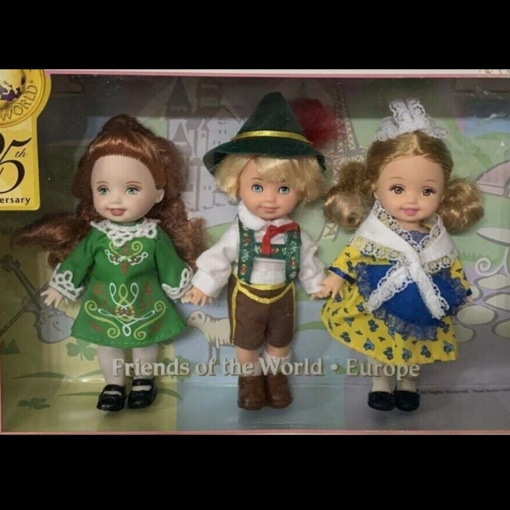 Barbie Kelly Friends of the World Europe NRFB New